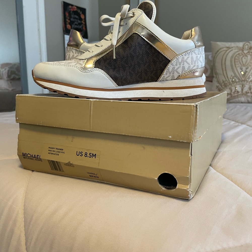 Michael Kors Cream and Gold Trainers - Picture 5 of 5